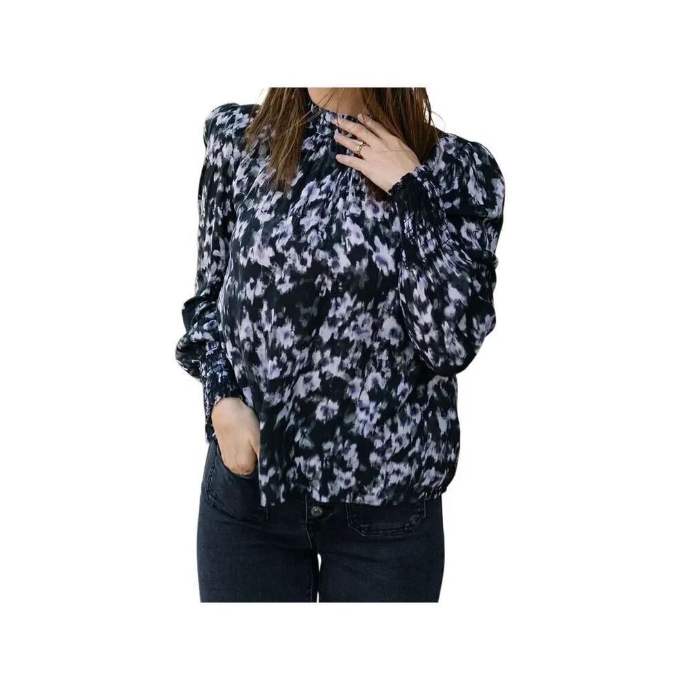 Bella Dahl | mock neck smoked blouse